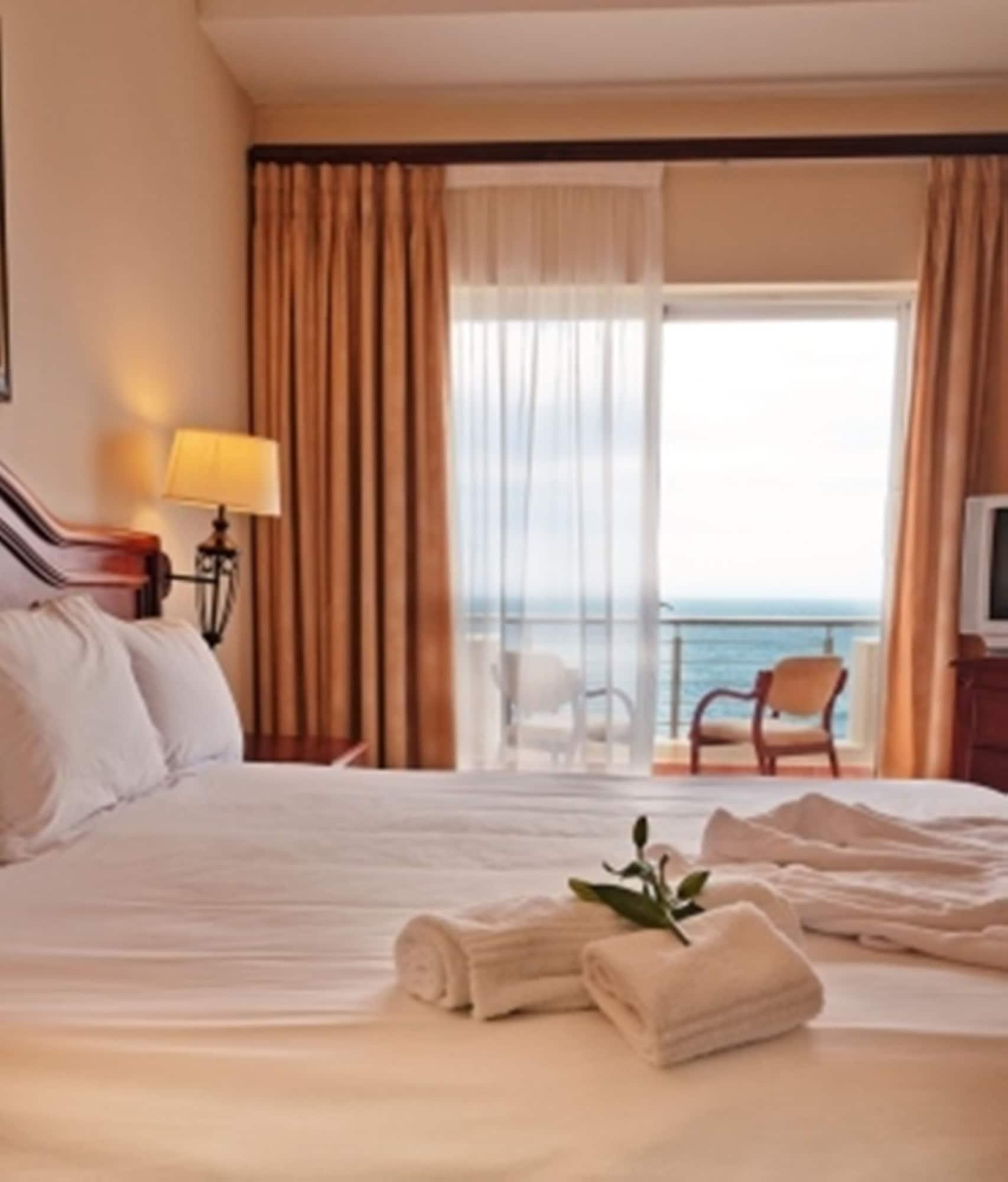 Premier Hotel Regent Ист-Лондон Экстерьер фото