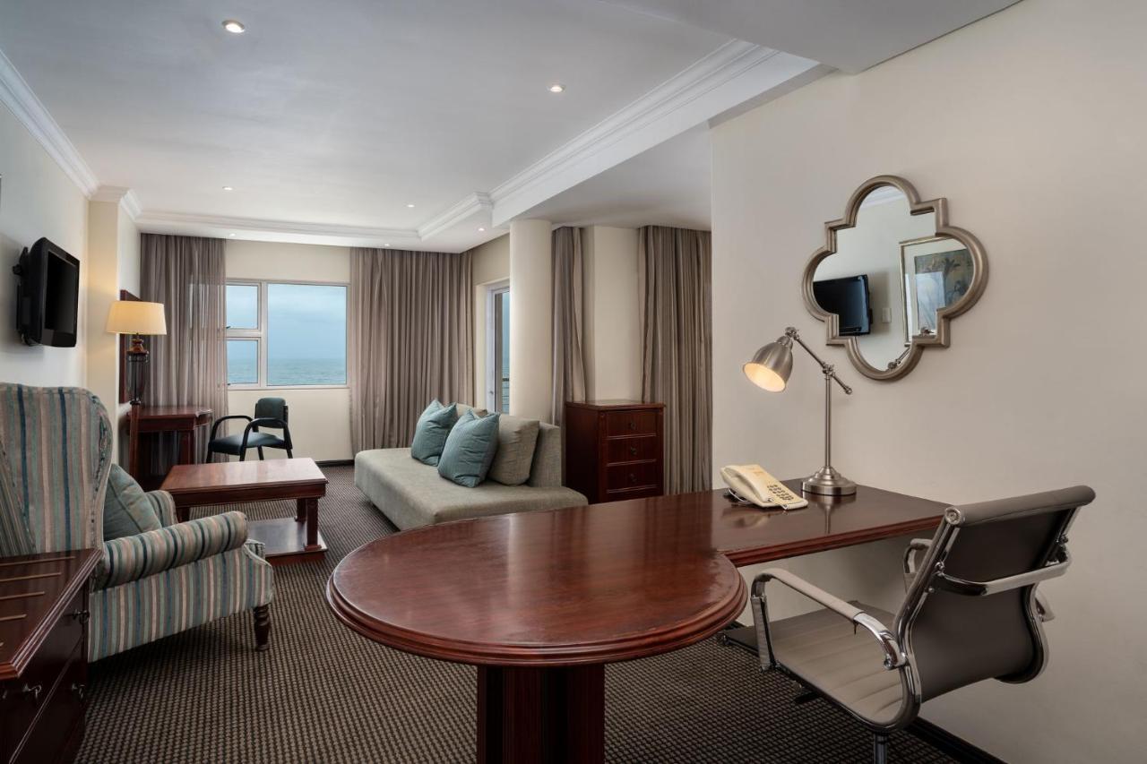 Premier Hotel Regent Ист-Лондон Экстерьер фото