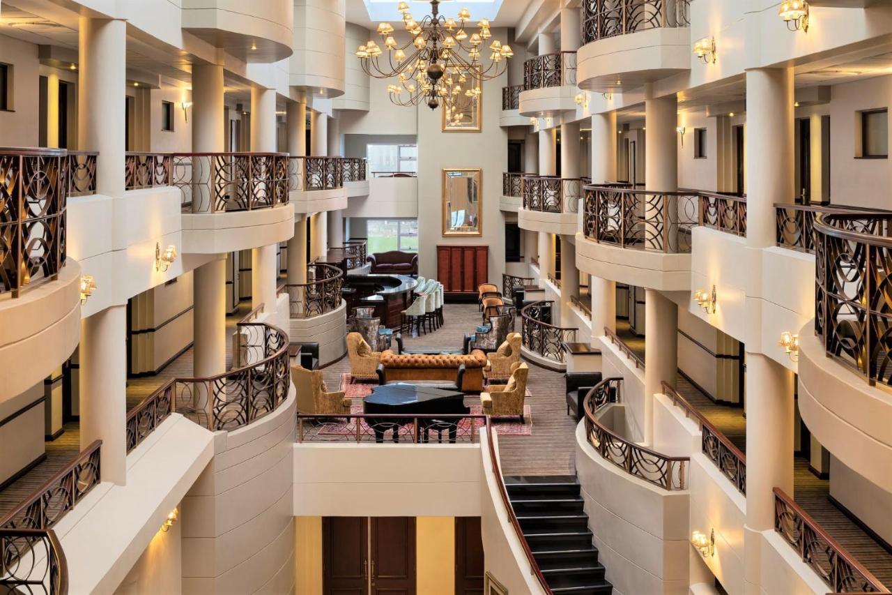 Premier Hotel Regent Ист-Лондон Экстерьер фото