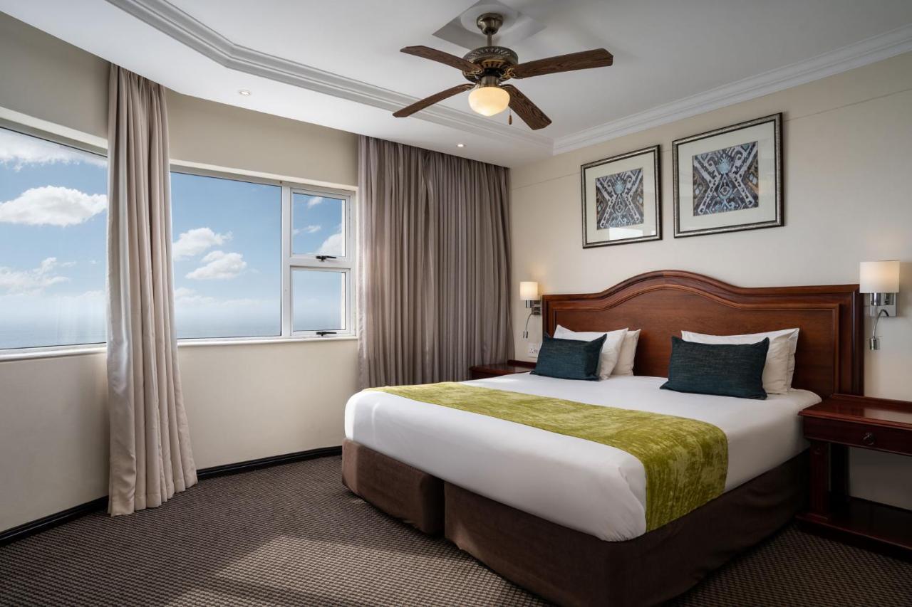 Premier Hotel Regent Ист-Лондон Экстерьер фото