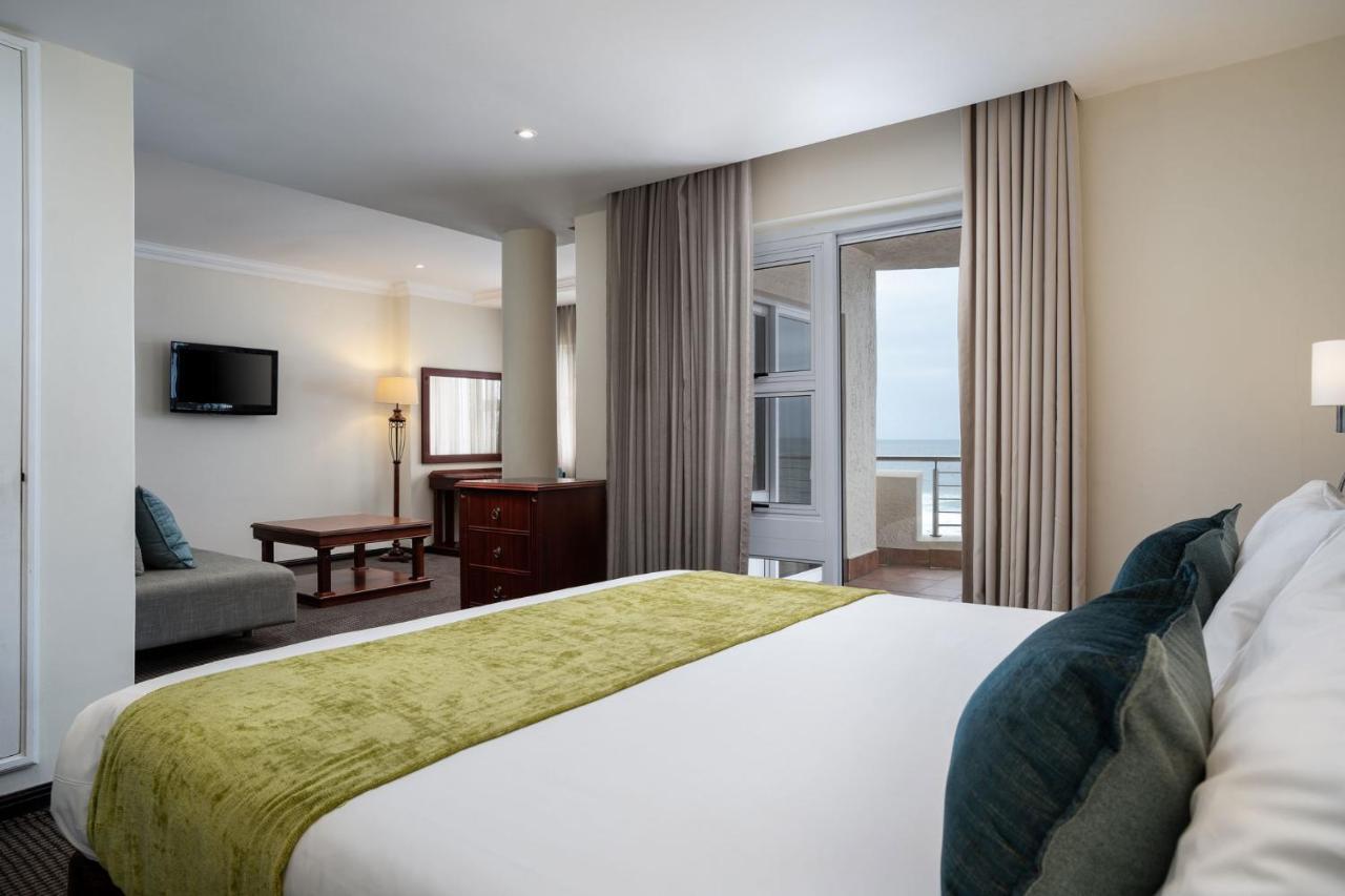Premier Hotel Regent Ист-Лондон Экстерьер фото