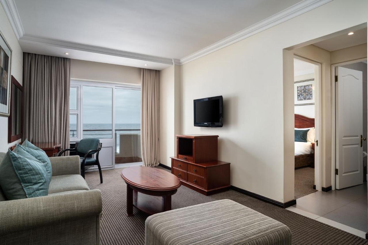 Premier Hotel Regent Ист-Лондон Экстерьер фото