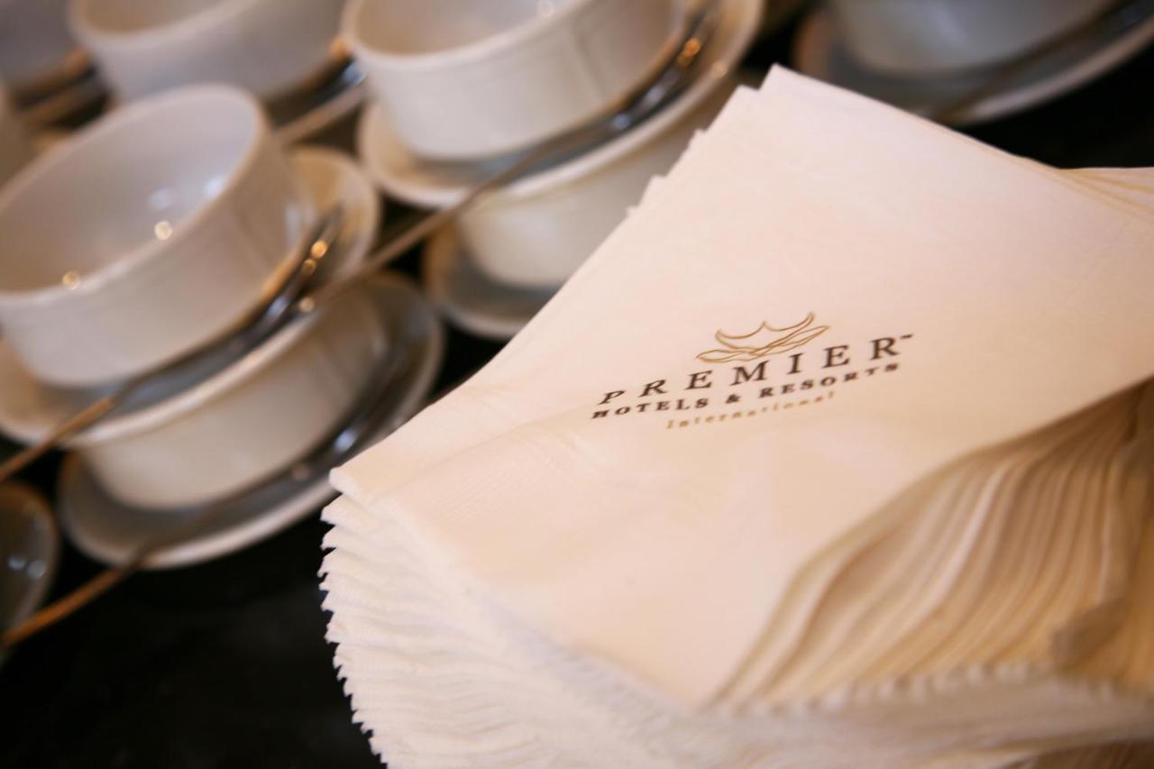 Premier Hotel Regent Ист-Лондон Экстерьер фото